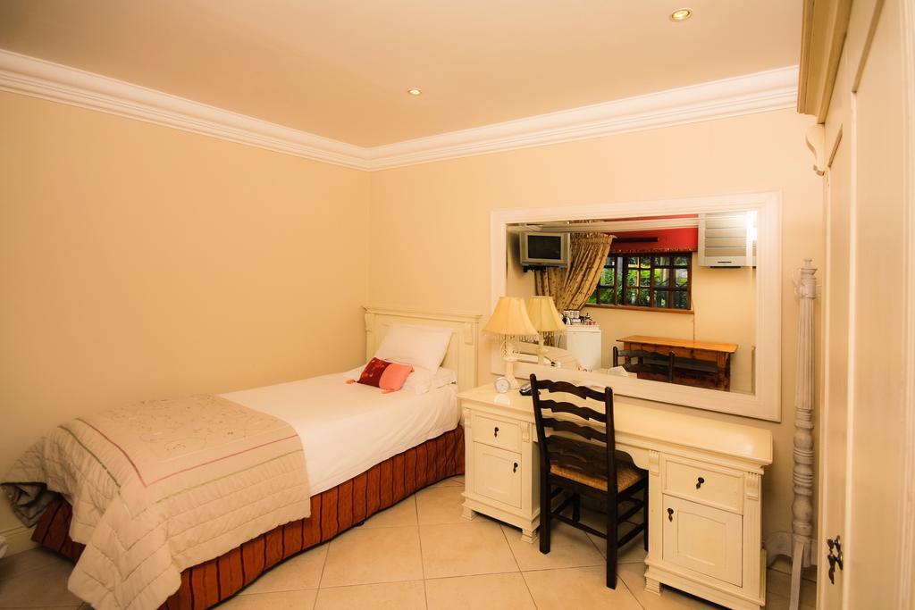 Shani Guest House Brooklyn  Extérieur photo