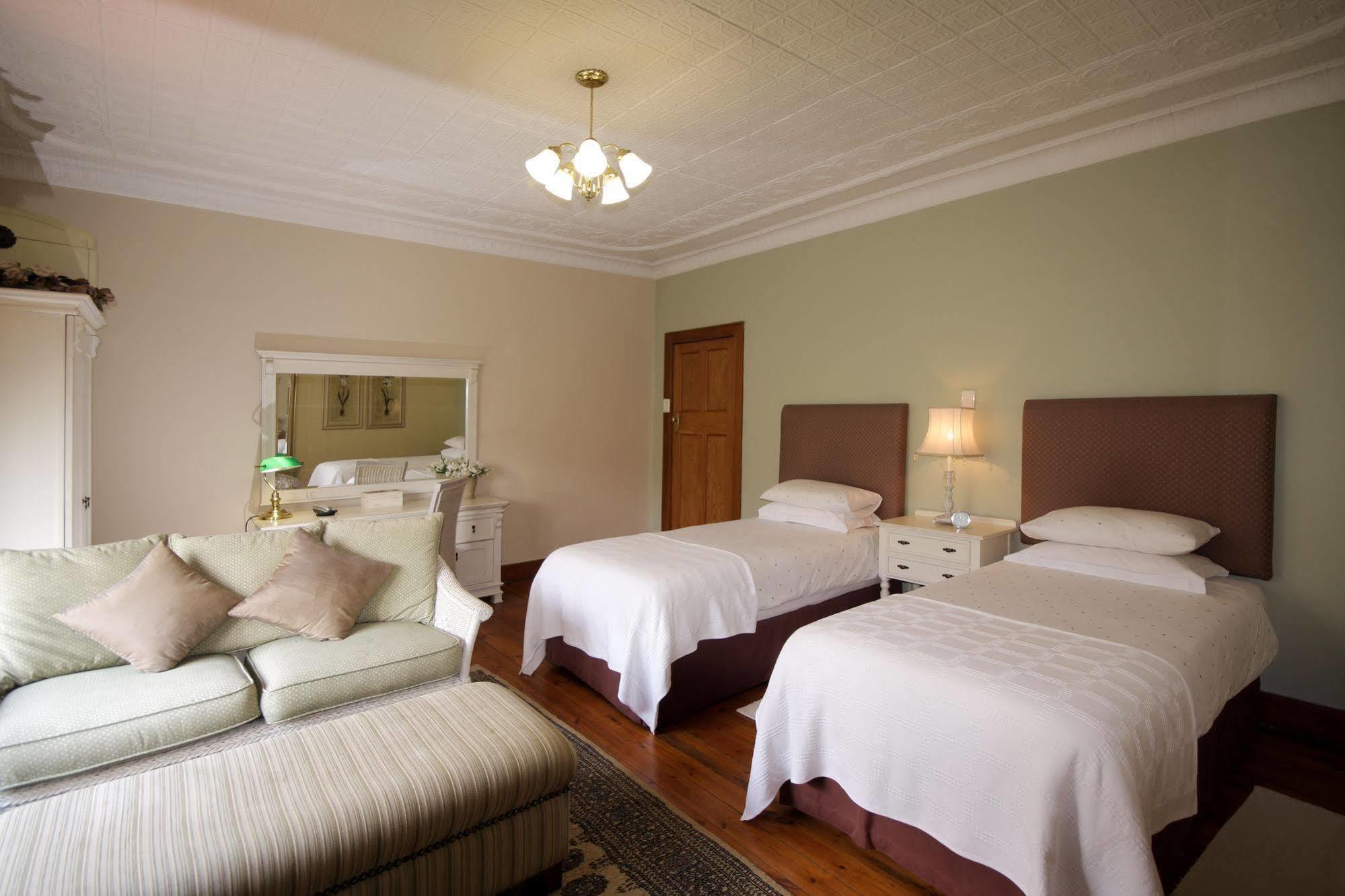 Shani Guest House Brooklyn  Extérieur photo